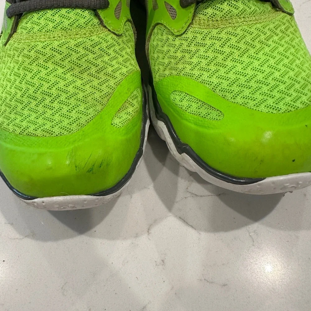 Under Armour Micro G Assert 4 Mens Running Shoes Lime Green 1249942-389 Size 9.5